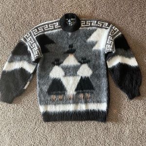 ALPACA VINTAGE HANDMADE ~ BOLIVIA~ PLUSH SOFT SWEATER Lg
